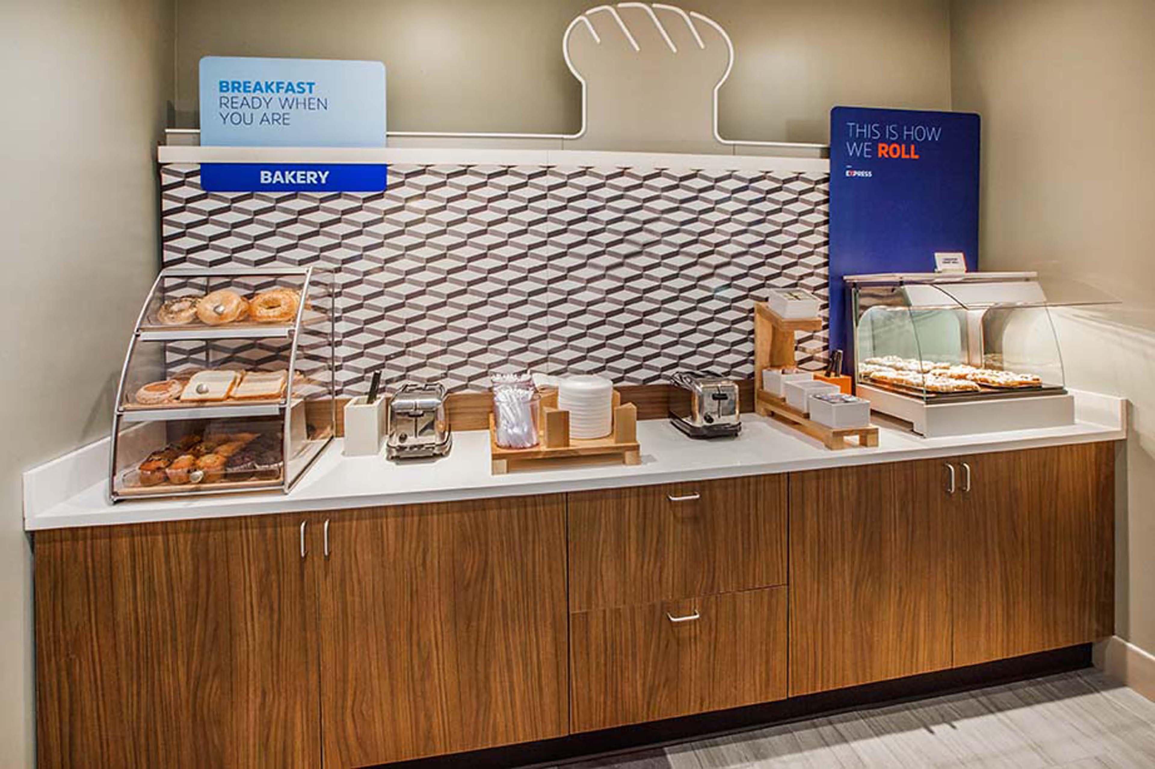 Holiday Inn Express & Suites - Mcallen - Medical Center Area By Ihg Kültér fotó